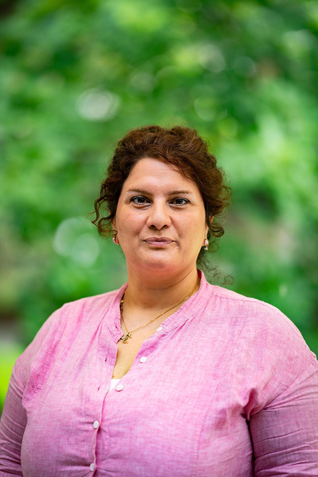 Dr Rahau Shirazi